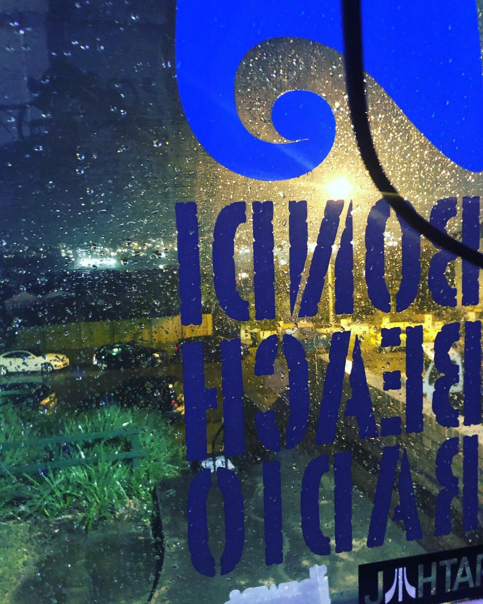 rainy days are radio days - lock in via radio.bondibeachradio.com.au 🌧🎙🎶💙 #BBR #BeachRadio #Bondi