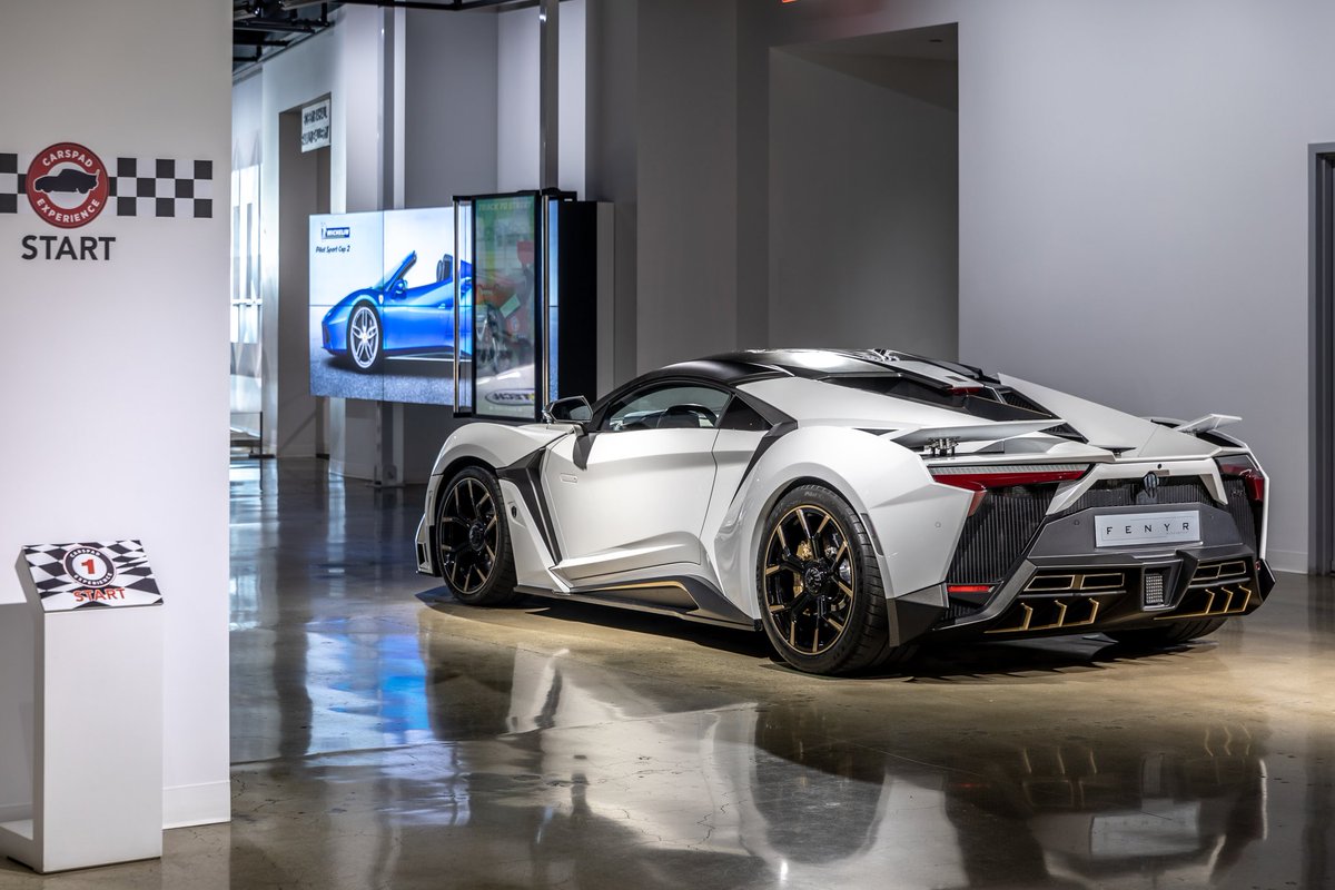 The Fenyr SuperSport at one of the world's largest automotive museums, the Petersen Automotive Museum back in 2019.

#WMotors #Fenyr #SuperSport #FenyrSuperSport #petersenautomotivemuseum #losangeles #2019 #SpiritoftheWolf 
Photo by : @petersenmuseum @iamted7