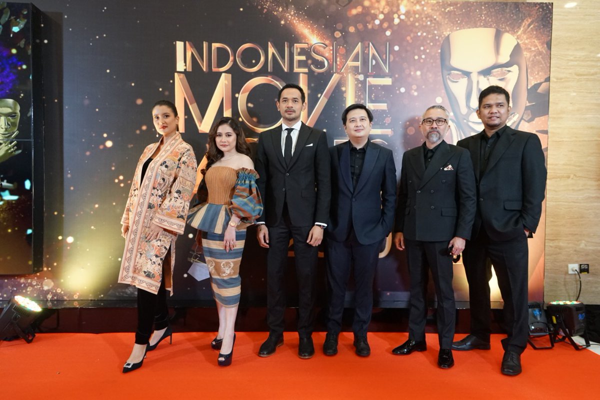 robertronny's tweet photo. Dari acara #IMAA2020 semalam
@IMAAwards_ID @OfficialRCTI https://t.co/Q2kc3jDa5J
