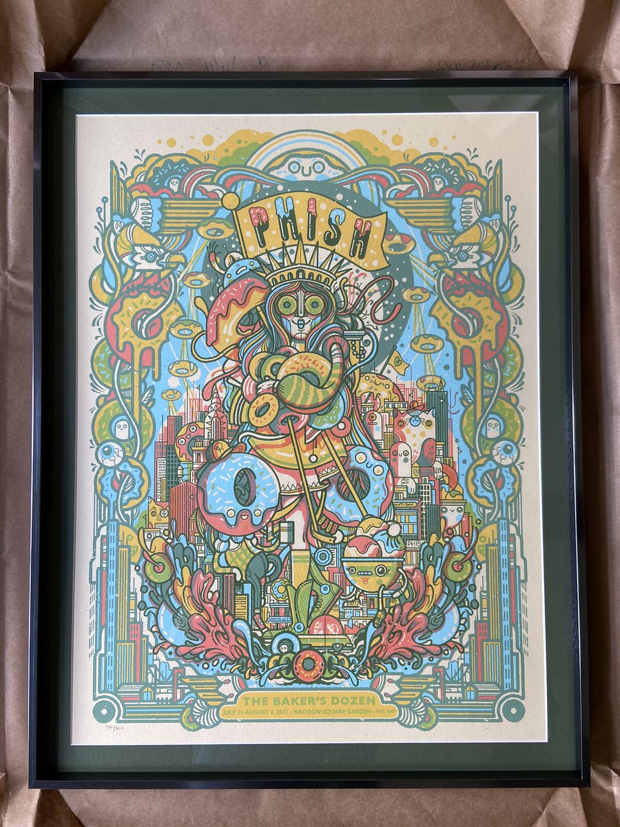 thincrux's tweet photo. Got this print back from the framer yesterday and I just realized it was 3 years ago today that I went down to msg early to get it. What a night #phish #powdernight https://t.co/o0NLZZpJPb