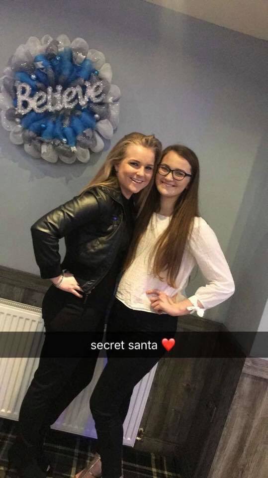 HeatherBarbourx's tweet photo. Happy 18th birthday Lozza! Hope you have a great day spent with me. See you tonight. Love you always 💜🔞@laurenthird_xo https://t.co/XRIEDjt6LT