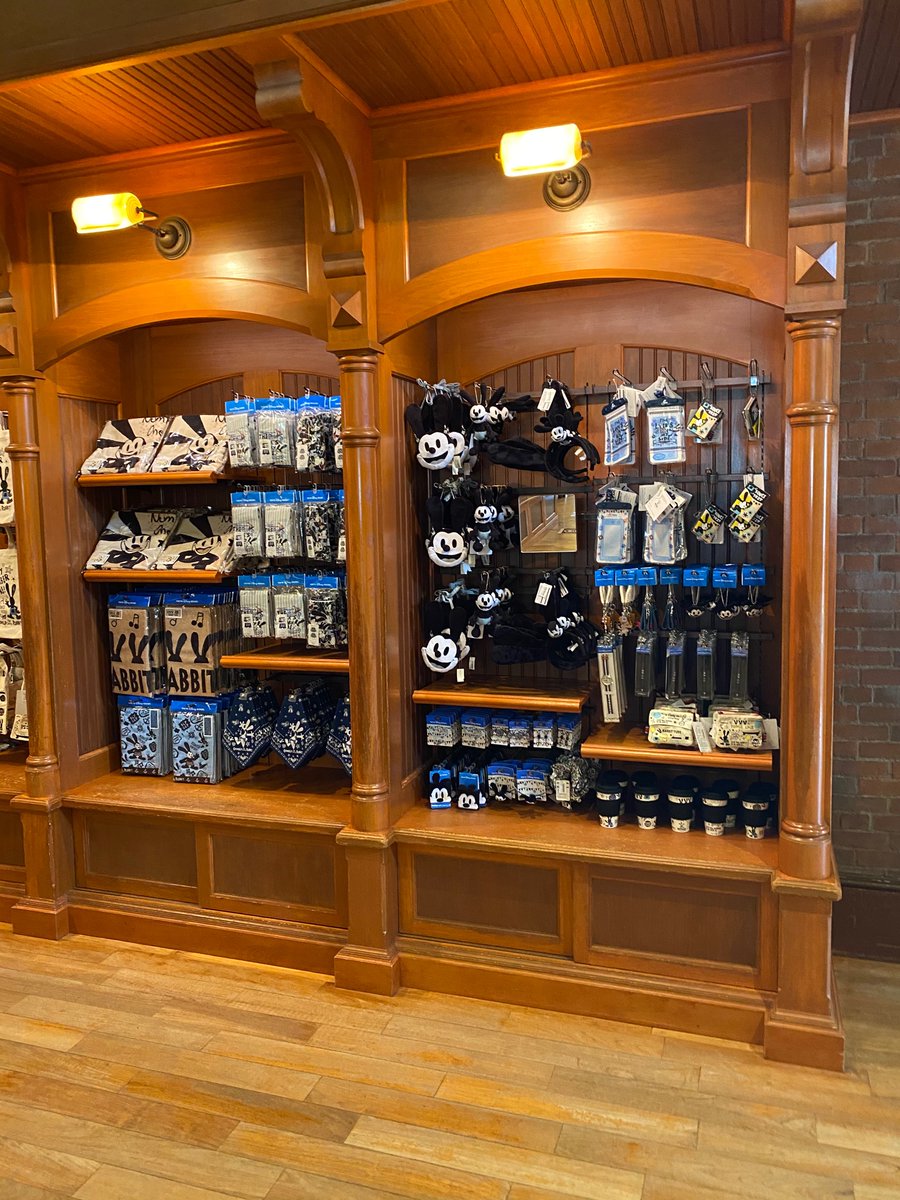 Uzivatel D D 今宵は実写版アラジン Na Twitteru 7 26 東京ディズニーシー アメリカン ウォーターフロント マクダックス デパートメントストア Tokyo Disneysea Mcduck S Department Store オズワルド オズワルド ザ ラッキーラビット Oswald