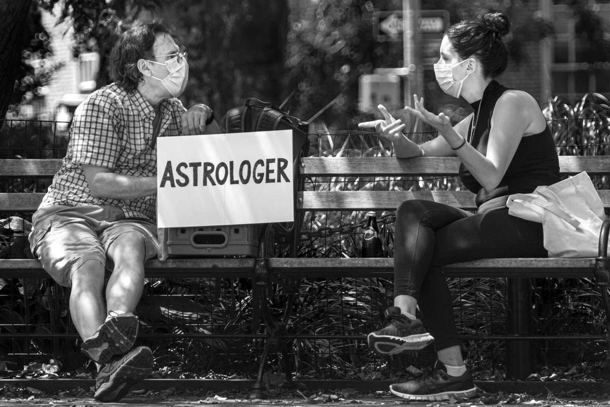 bobcooley's tweet photo. Corona in Retrograde
#FujiXT3
300mm-1/125@ƒ5.6-ISO1600
#fortuneteller #astrologer #converation #expressive #alonetogether #socialdistancing #coronavirus #pandemic #covid19 #photojournalism #streetphotography #Fujifilm #WestVillage #GreenwichVillage #NewYorkStories #Documentary https://t.co/iFXRkzA8UR