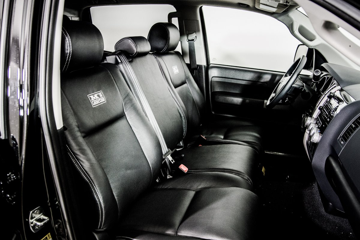 エムズオート Ms Auto On Twitter 逆輸入車 Usトヨタのsuvインテリアカスタムをご紹介 各suv にジャストフィットのブラックレザー調シートカバーはオススメアイテム Https T Co Rjr6mnm2tj