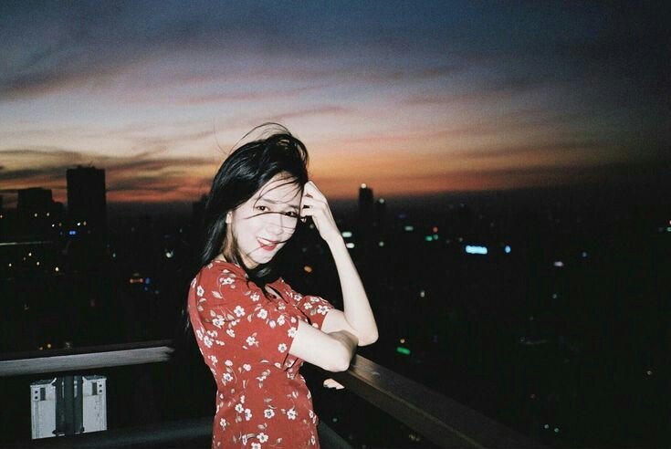 She deserves so much more💖 #JISOO 
#YG_TreatJisooBetter <a href="/ygent_official/">YG FAMILY</a> @yg_stage @THEBLACKLABEL_ <a href="/YGJAPANofficial/">YG JAPAN OFFICIAL</a> <a href="/ygentusa/">YG Entertainment USA</a> <a href="/ygofficialblink/">BLACKPINK GLOBAL BLINK</a> <a href="/BLACKPINK/">BLACKPINKOFFICIAL</a>