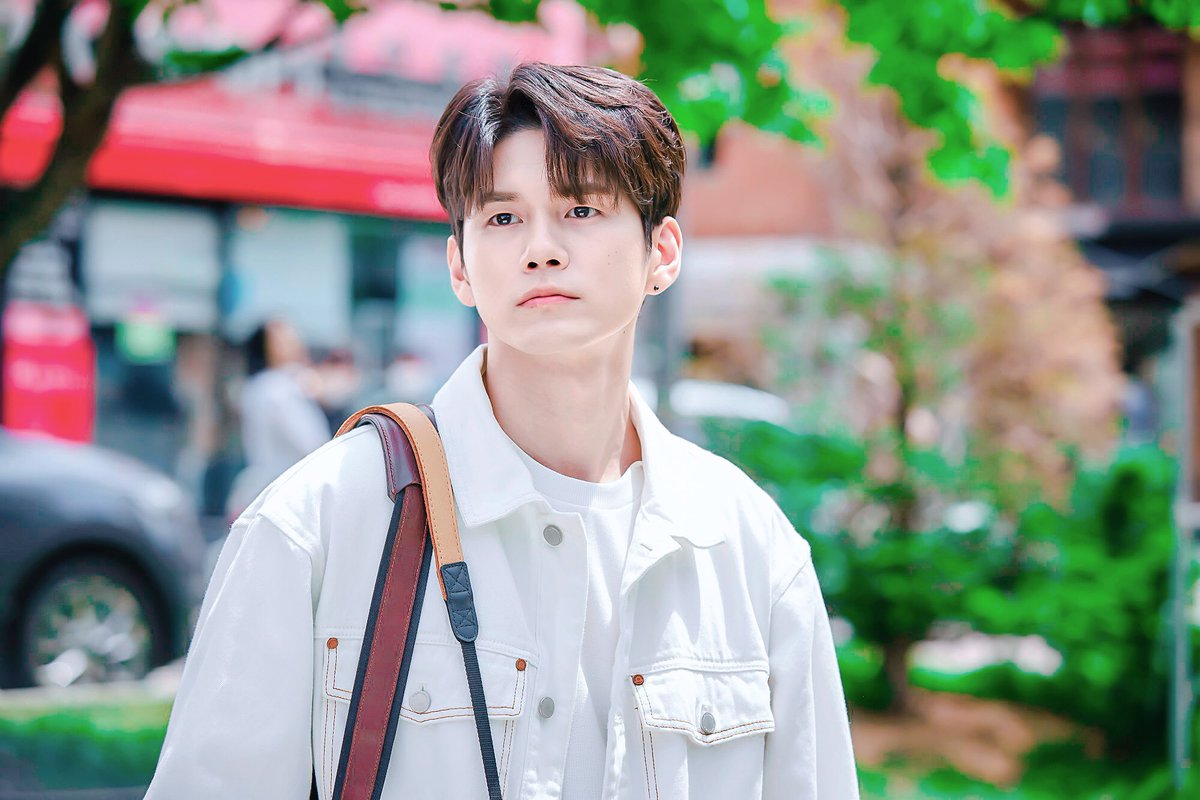 egnoegno1's tweet photo. 3 years with you. 💙

#옹성우 #ONGSEONGWU @officialtwt_OSW https://t.co/MtTCmg9hXa