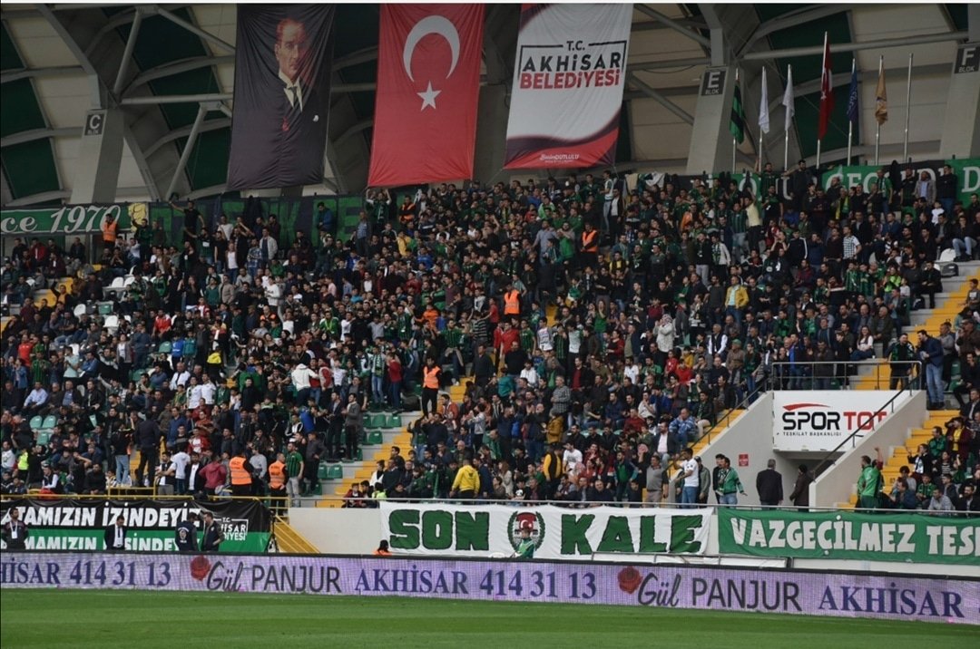 Siz dışarıda.. Biz içeride 💪 Hep Birlikte Zafere🖤💚🏆
