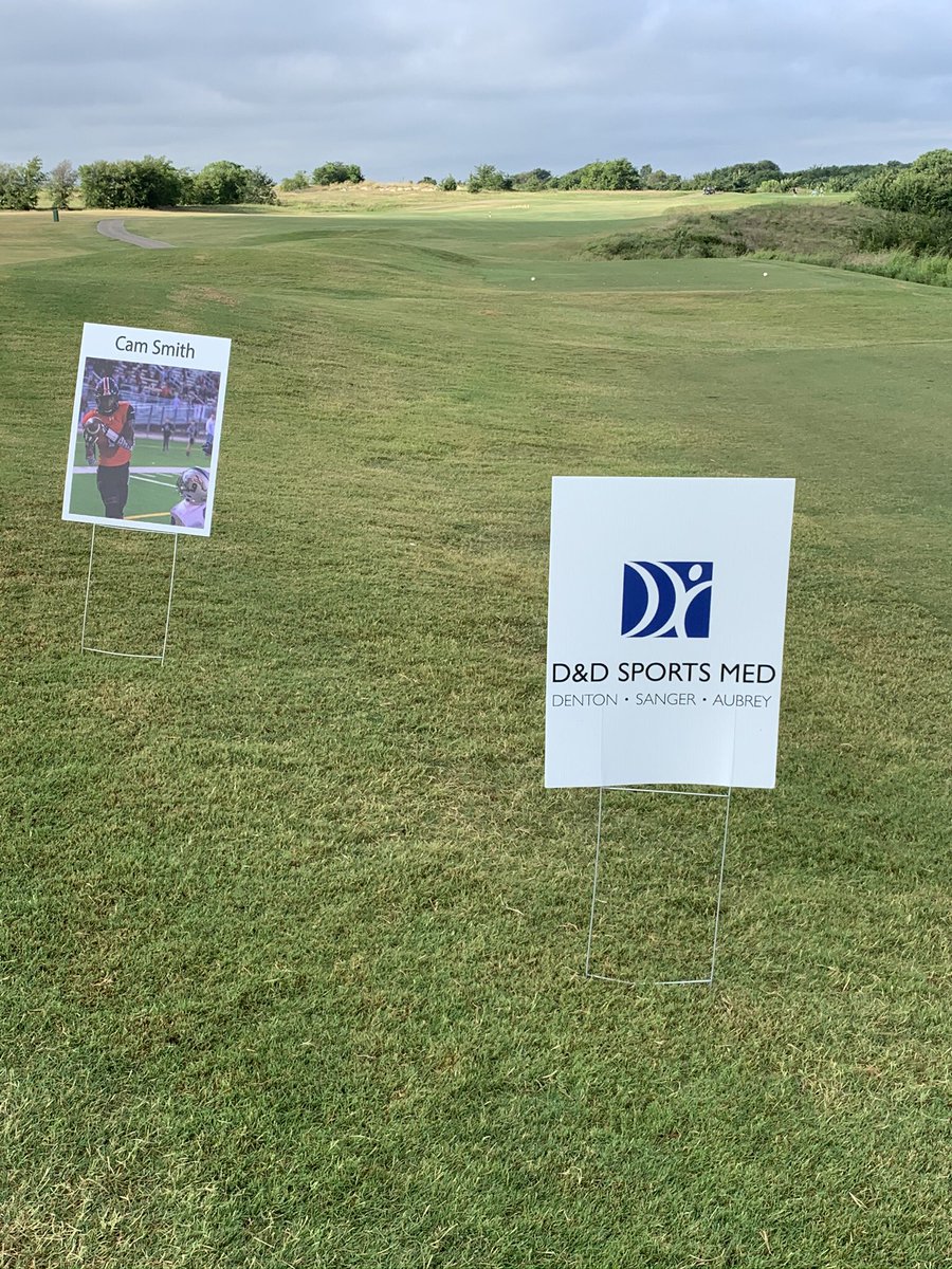 DDSportsMed's tweet photo. Great weather yesterday for the Braswell Football Booster Club Tournament—thrilled to support Braswell High School. Thanks to new Braswell AT Cody Wimpee, D&amp;D PT @ChaseDuellDPT and @SusanCrawfordPE for rounding out the team. @dentonisd @braswellhs @Braswell_AT https://t.co/jsoukwpSzM