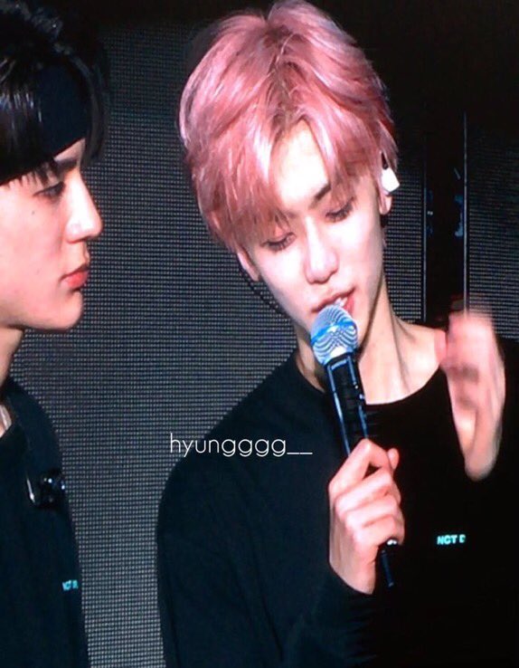 najaeminpics's tweet photo. jaemin's eyelashes which are so long they can be seen on the big screen❤️__❤️ https://t.co/lDZKTMEi3W