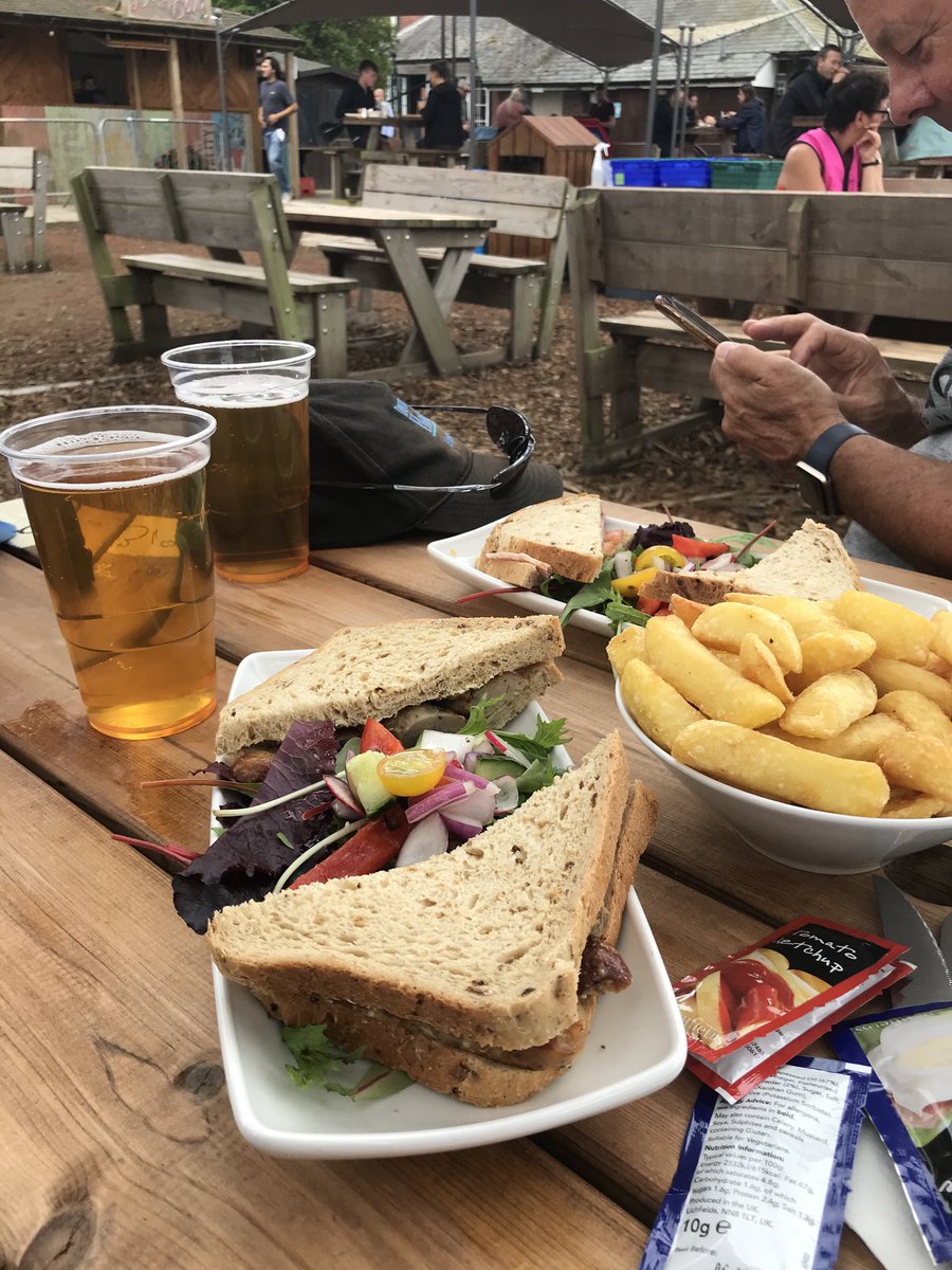 compost50's tweet image. First pub meal post lockdown!