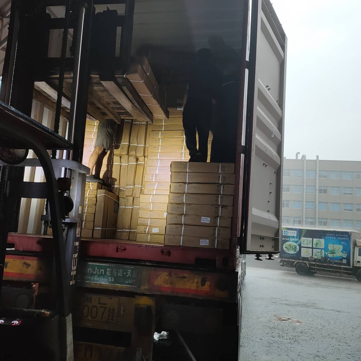 LejiangMachine's tweet image. Lejiang company set sail again in the big wind and rain of 2020.