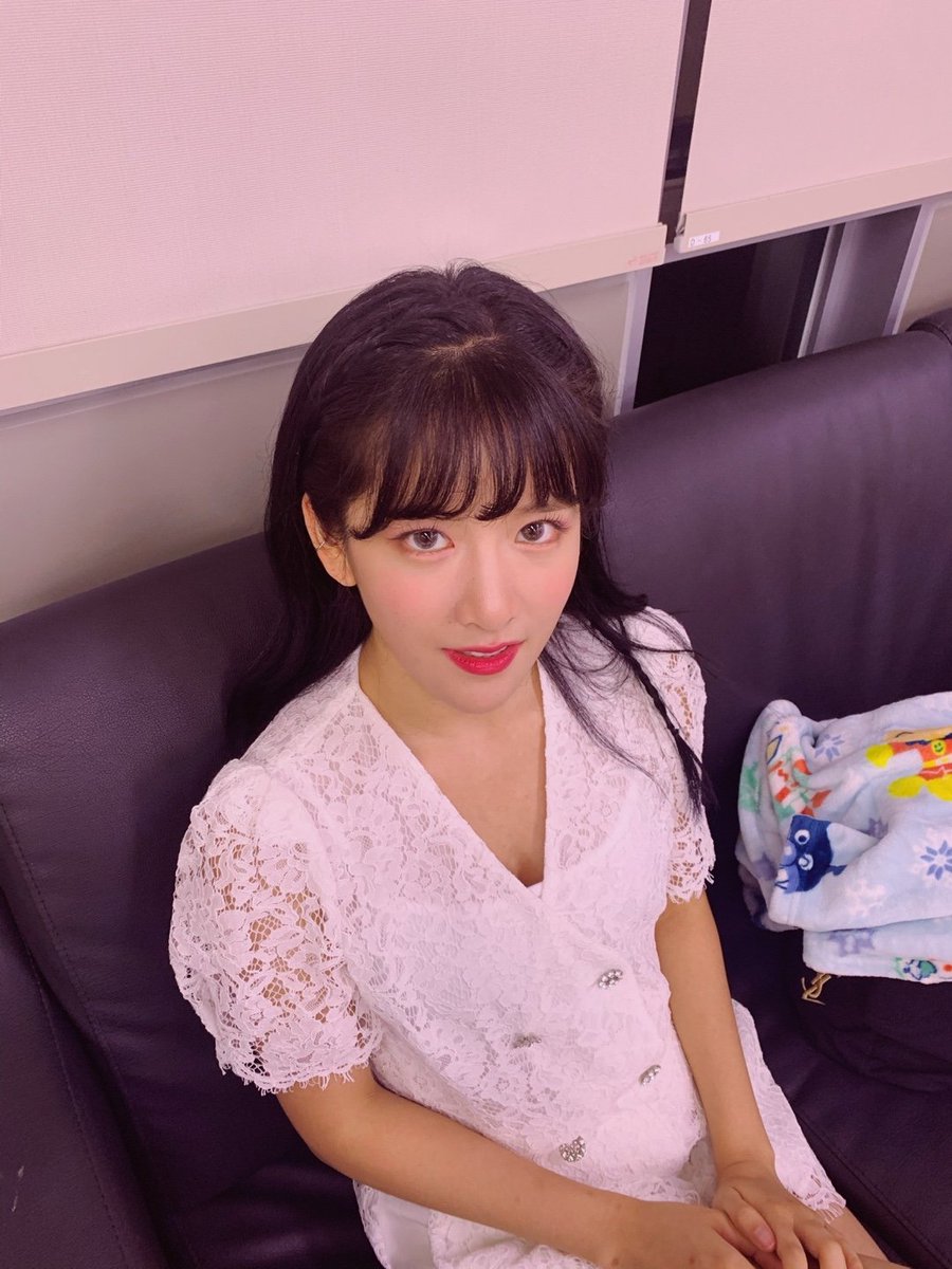 EXY_S2's tweet photo. 곧 드림콘서트에서 만나여😋🤍 #드림콘서트 https://t.co/dbXUH126z8