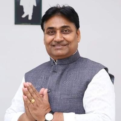 KJaat239's tweet photo. #थैंक्स_डोटासराजी_LAनियुक्तिदो 
प्रयोगशाला सहायक भर्ती शिक्षा विभाग के अभ्यर्थी आपसे नियुक्ति की अपेक्षा रखते हैं अतः आपसे अनुरोध है कि हमें नियुक्ति प्रदान की जाए। 
@ashokgehlot51 
@GovindDotasra 
@RajCMO 
@Upenyadav75 https://t.co/W3Ye4jy6QS