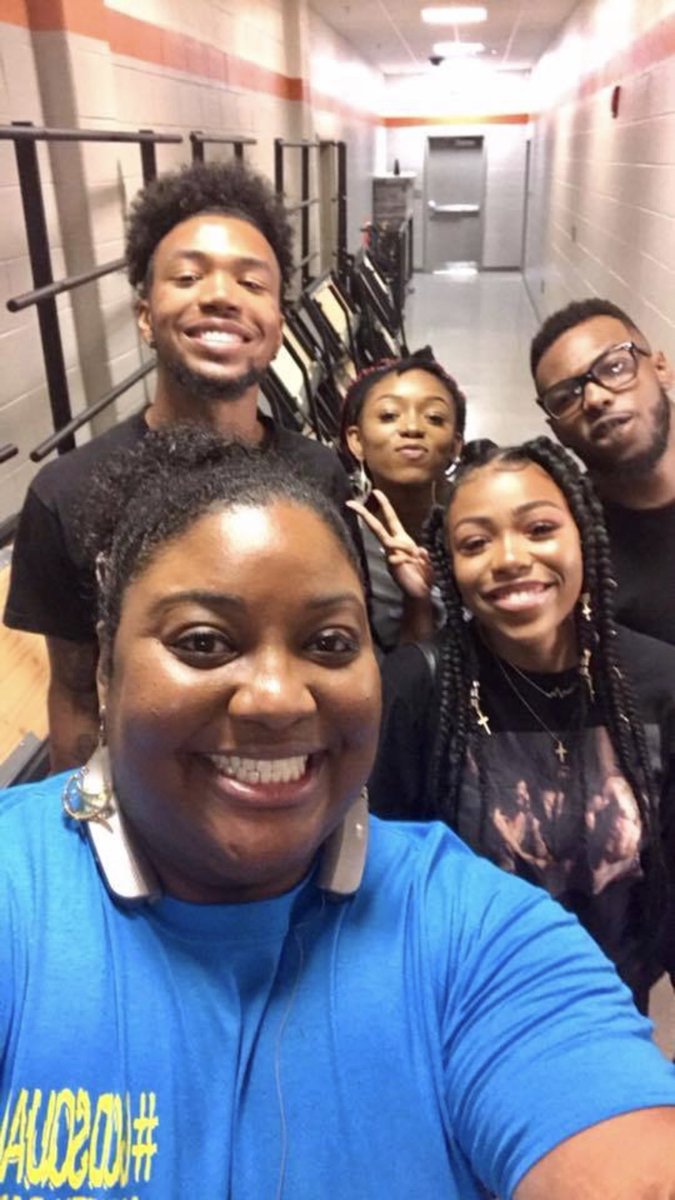 LilSpringMSBC's tweet photo. Remember that time we had Youth Sunday at the high school and @D_Rench_ was our speaker and @KendallJoseph34 came and the #WallsGroup did the music? Yeah, that was cool. 😎 https://t.co/dU2a5gGEYW