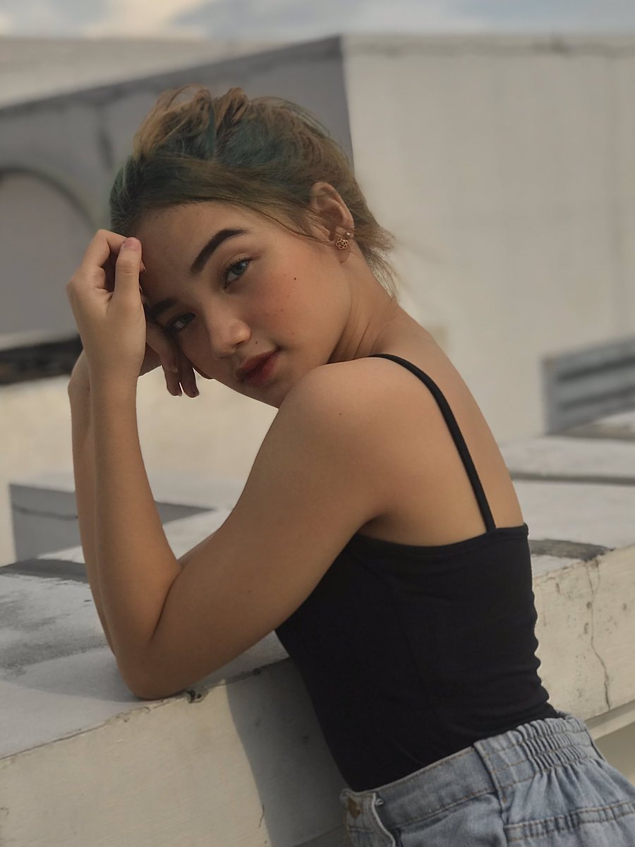 fairykidaaa's tweet photo. HAPPY 2 MILLION FOLLOWERS ON TIKTOK 🖤❤️ https://t.co/Zk6mRxK4zW