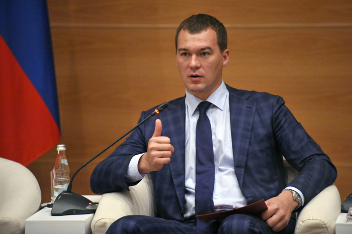 «Хороший теленок трех маток должен сосать»: Дегтярёв объяснил свою стратегию жителям #Хабаровск'ого края gr-sily.ru/politika/horos…