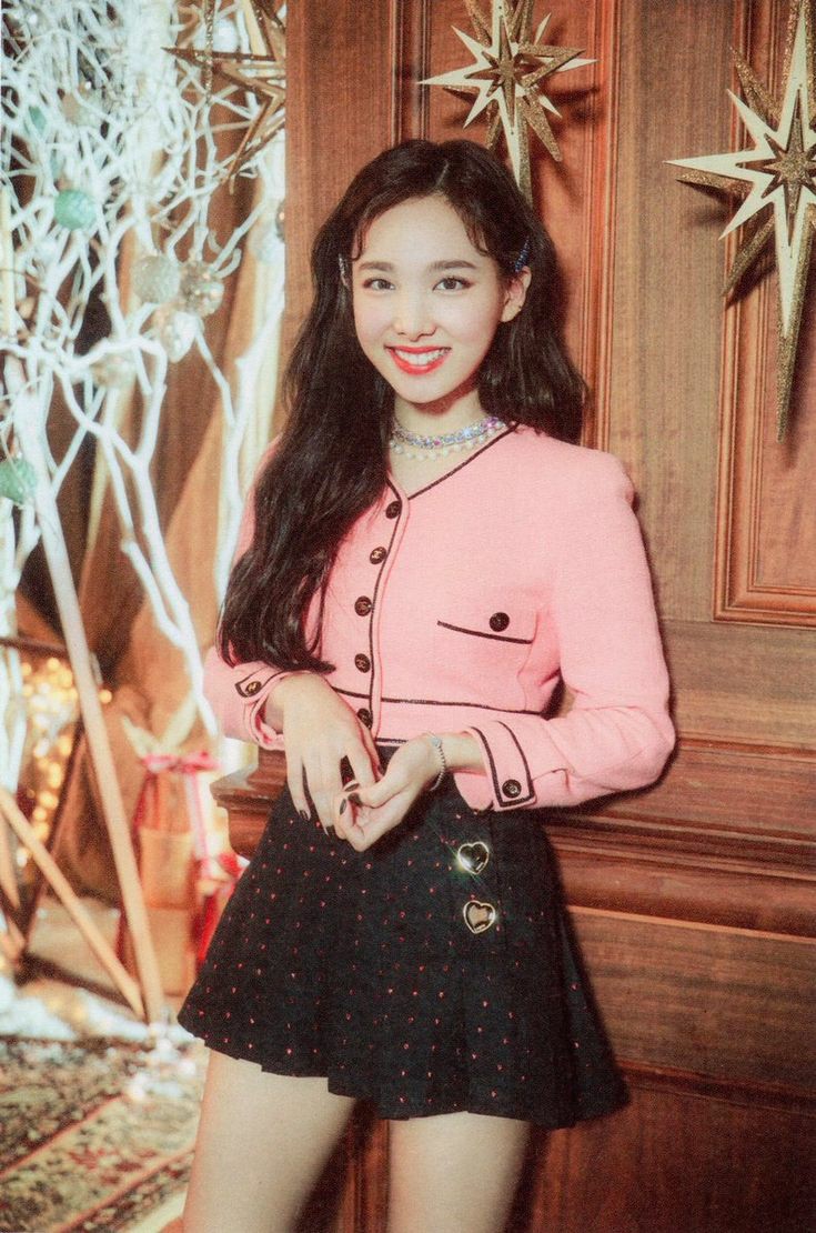 TWICE Nayeon(Im Na Yeon 1995) #Twice  #Once  #MOREandMORE  #NAYEON  #GirlGroup  #girls  #kpop  #kdrama