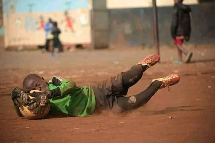 cbs_ke's tweet photo. Some ENTHUSIASM can not be ignored in photography.

Retweet it to reach @CarolRadull @MikeOkinyi

(📷||Credit) https://t.co/UJR2qjMGuE