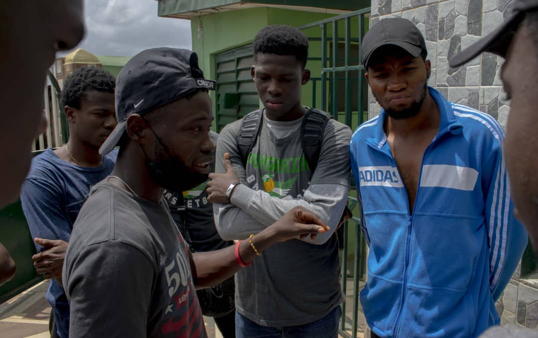 nbbfonline's tweet photo. When death comes and takes our loved ones,  it leaves our homes and hearts lonely and dry.

We then, wonder how others prosper.

But, be rest assured, we will understand better at the end

A condolensce visit was paid to the family of late Rasaq Okedeyi by stakeholders. https://t.co/r1ji4BE2Ka