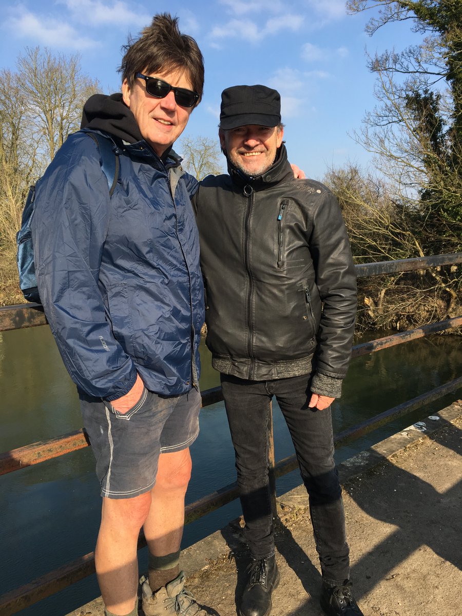 owenpaulreal's tweet photo. Hoping that #BeautyOfTheSun makes it into the first ever #HeritageArtistsChart on @uniteddjsradio today between 1 and 3pm with Neil 'Doctor' Fox...see https://t.co/aQsLXhp5iqโฆ/the-heritage-chart-doctor-fox/ @MikeReadUK #HeritageChart #UnitedDJs #neilfox #drfox https://t.co/4ZEBsx6B6b