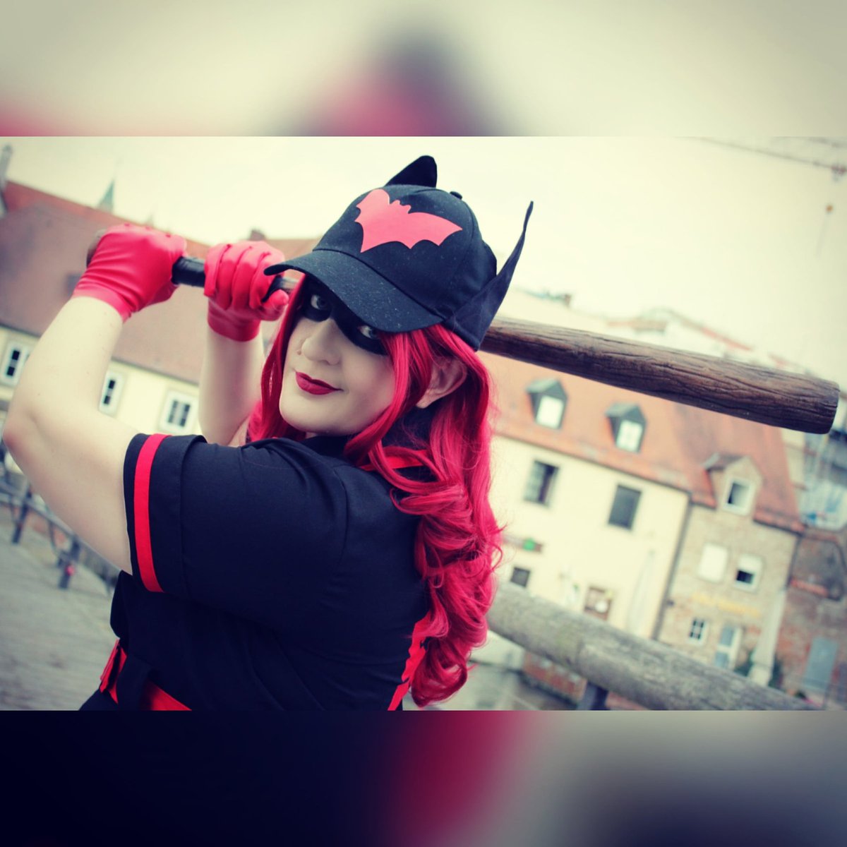 redwineandarts's tweet photo. First pic from yesterdays first shooting. 

pic by @TimeBandit_Cos

#dcbombshells #dc #dcbatwoman #cosplay #curvycosplayer #dccomics #dccomicsbombshells
https://t.co/XL59A9fM80 https://t.co/1B5DFaYFNU