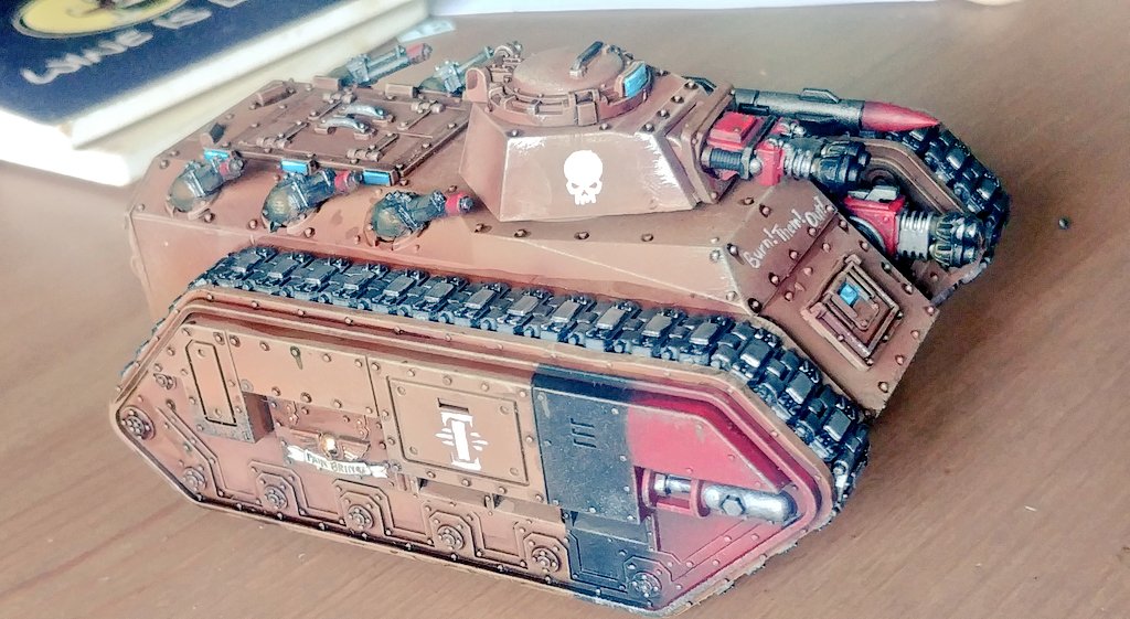 Dave0waR's tweet photo. My first effort at painying a tank mainly using an airbrush and weathering. Happy with how it came out but would love any comments or suggestions on getting better https://t.co/3GUayAxrrl