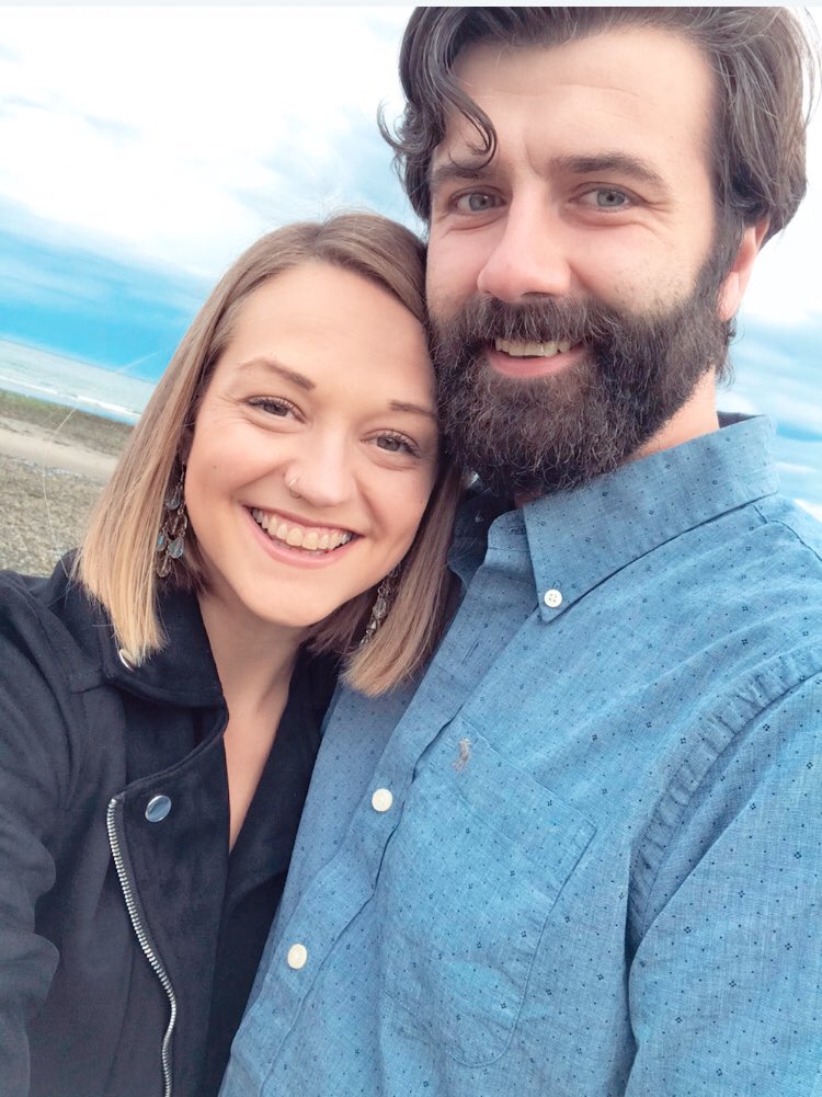 Jessk207's tweet photo. Mourneing my 20s in opulence. 30 isn’t so bad. Got some fresh air, delicious seafood &amp; ID’d buying gin 😂 #binian #mournes #slievedonardresort https://t.co/LZu6HO2kGt