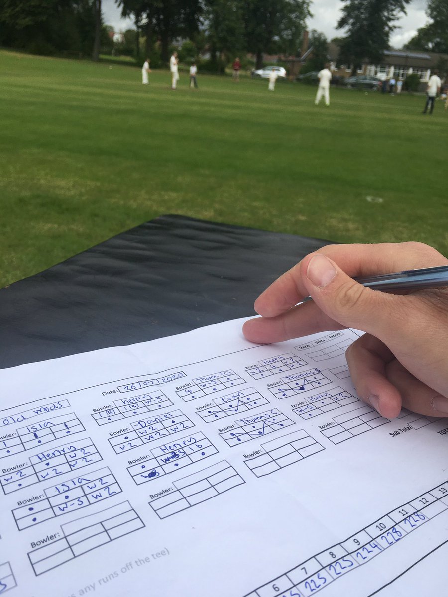 neilrholloway's tweet photo. Well here is a position Iโve not found myself in, in a very long time.
๐
#cricket #oldmods #stchads #juniorcricket #scoring https://t.co/zjudGciLeC