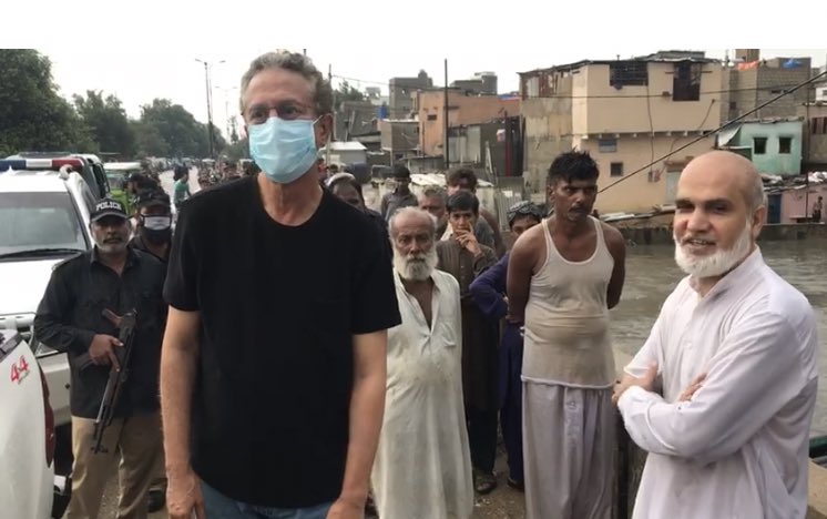 wasimakhtar1955's tweet photo. Visted Orangi Nallah near Chaman Cinema #PakColony #Karachi, in order to view the situation as chocking points have been cleared to make smooth flow rain water. #KMC #MunicipalServices https://t.co/jSvaulKxNr