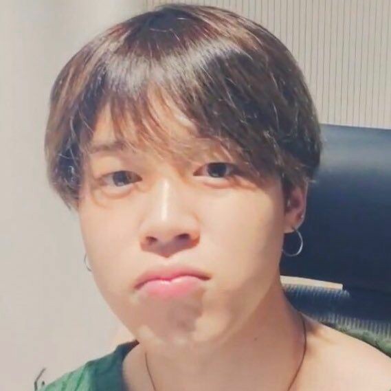 if you open this you miss jimin