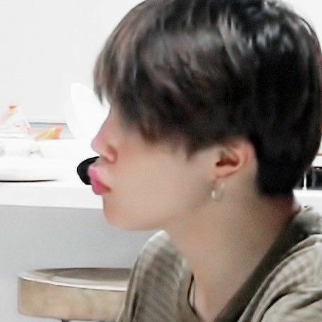 if you open this you miss jimin