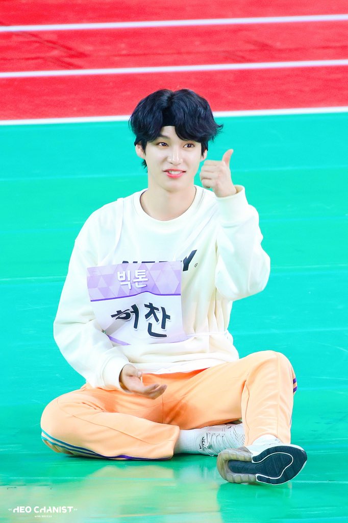 a thread of victon’s chan but as u scroll down he gets tinier 