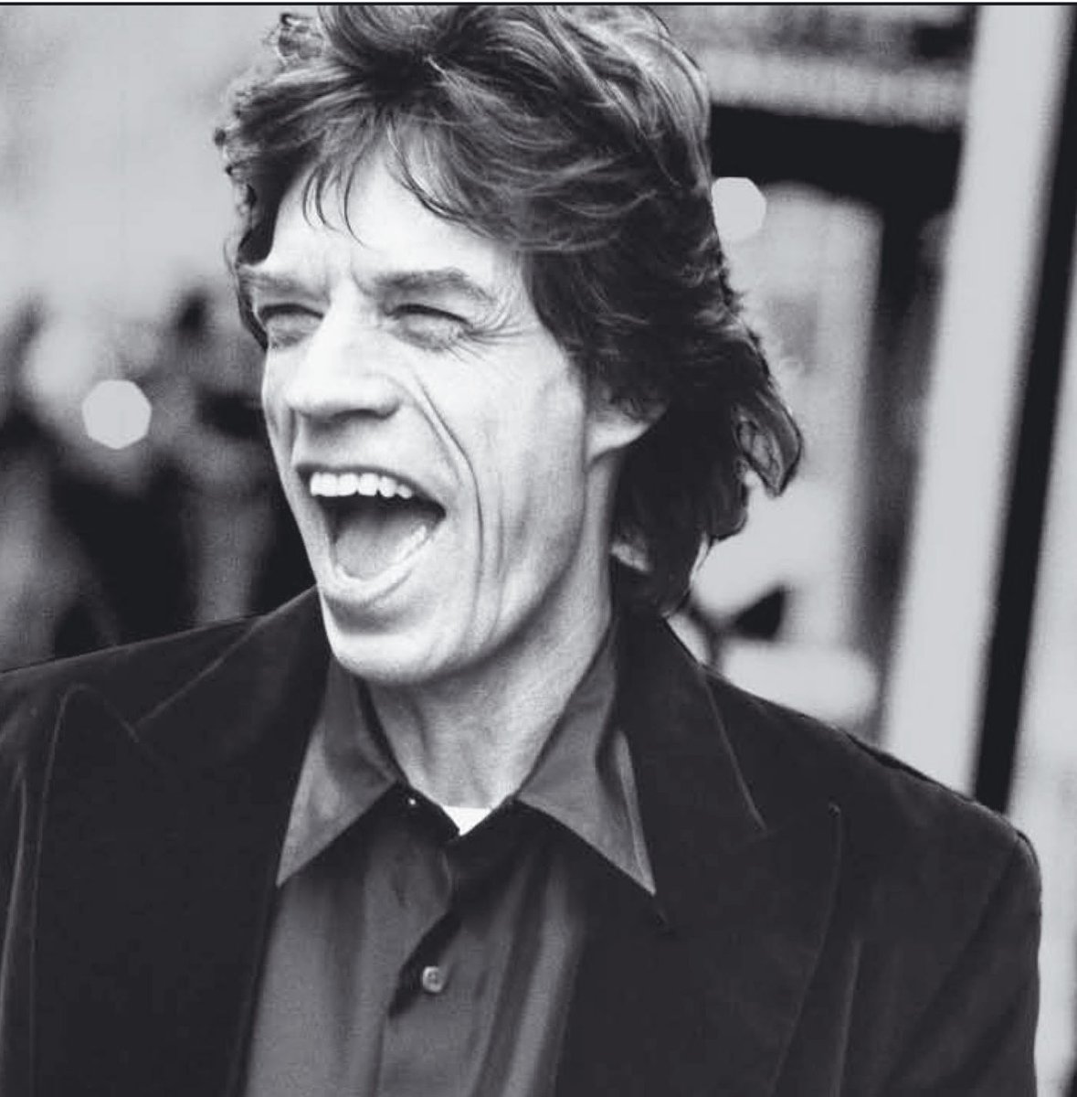 RockHistoryPics's tweet photo. Happy 77th birthday to the legendary &amp; charismatic frontman of the Rolling Stones - Sir Mick Jagger. A founder of the Stones, his career has spanned 60 years.

#MickJagger #RollingStones #TheRollingStones @MickJagger #Legend https://t.co/n3FT3jhCX1