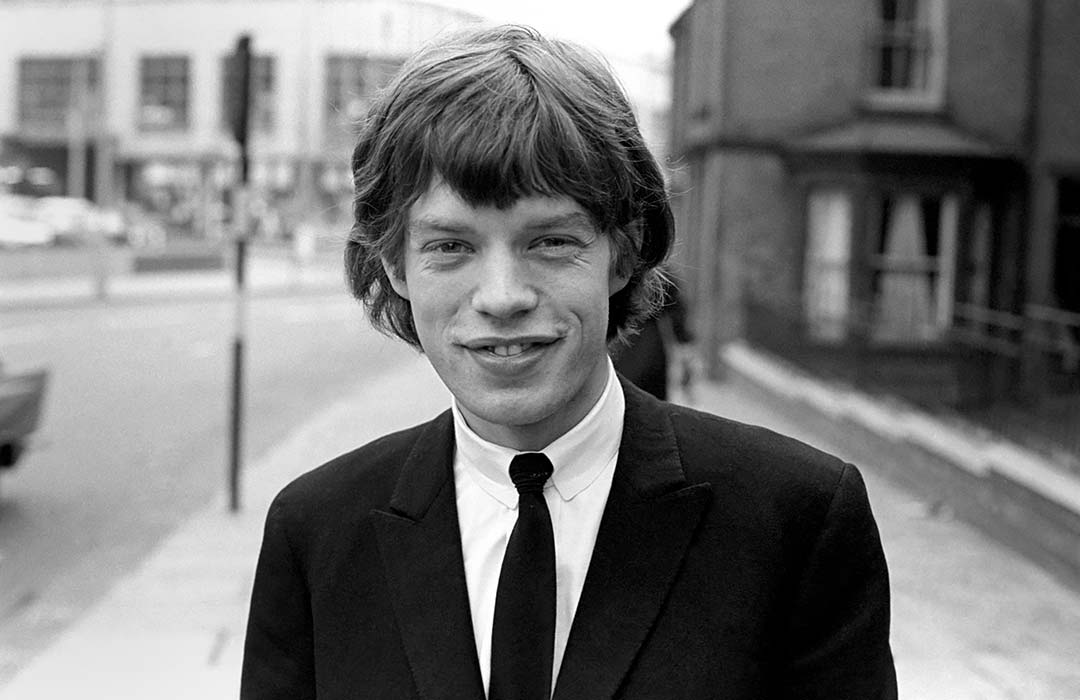 RockHistoryPics's tweet photo. Happy 77th birthday to the legendary &amp; charismatic frontman of the Rolling Stones - Sir Mick Jagger. A founder of the Stones, his career has spanned 60 years.

#MickJagger #RollingStones #TheRollingStones @MickJagger #Legend https://t.co/n3FT3jhCX1