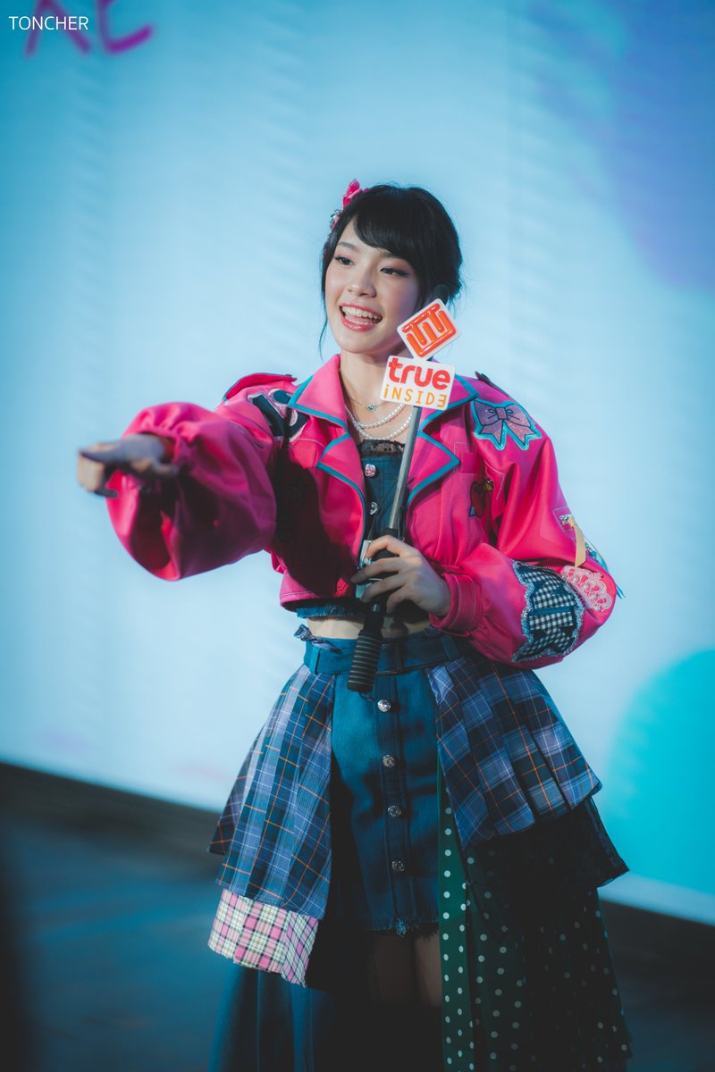ton_cher's tweet photo. น่ารักมาก เมี๊ยวว ~ 🐱

#IWantYouCherprang
#CherprangBNK48 #BNK48
#HeavyRotationTH https://t.co/JtnkoxvnD1