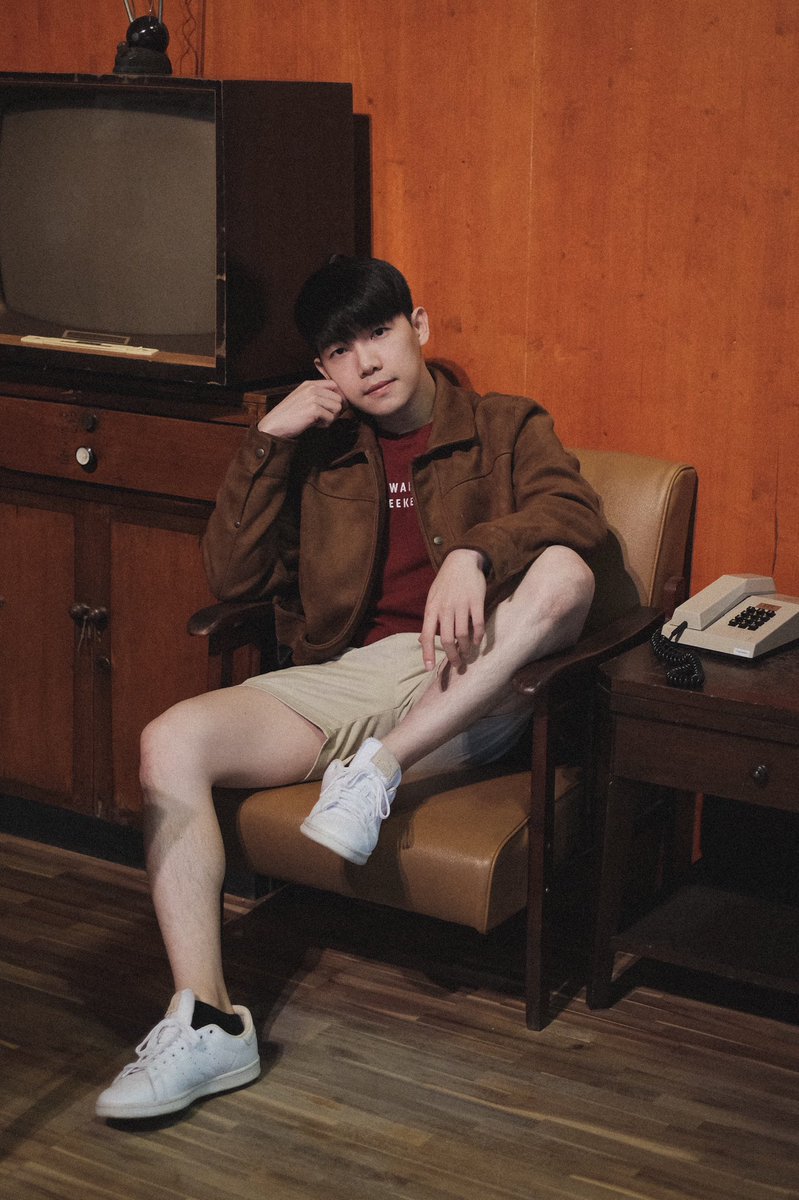 wasusatang's tweet photo. 1990’s https://t.co/B1LKDtze99