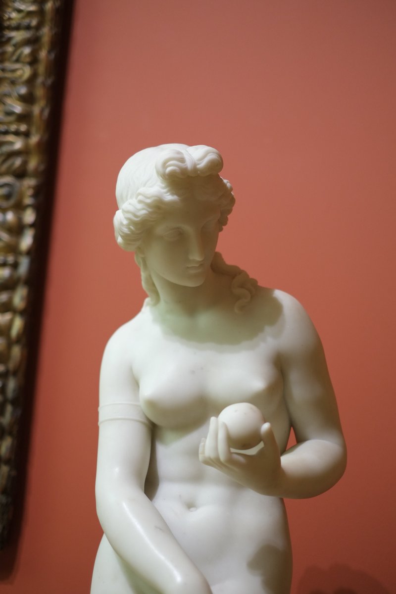 The Judgement of ParisStatue of 'Venus Victrix', holding the golden apple; by Holme Cardwell, 1850-1859.  @mcrartgallery  #sculpture  #art  #mythology  #classics