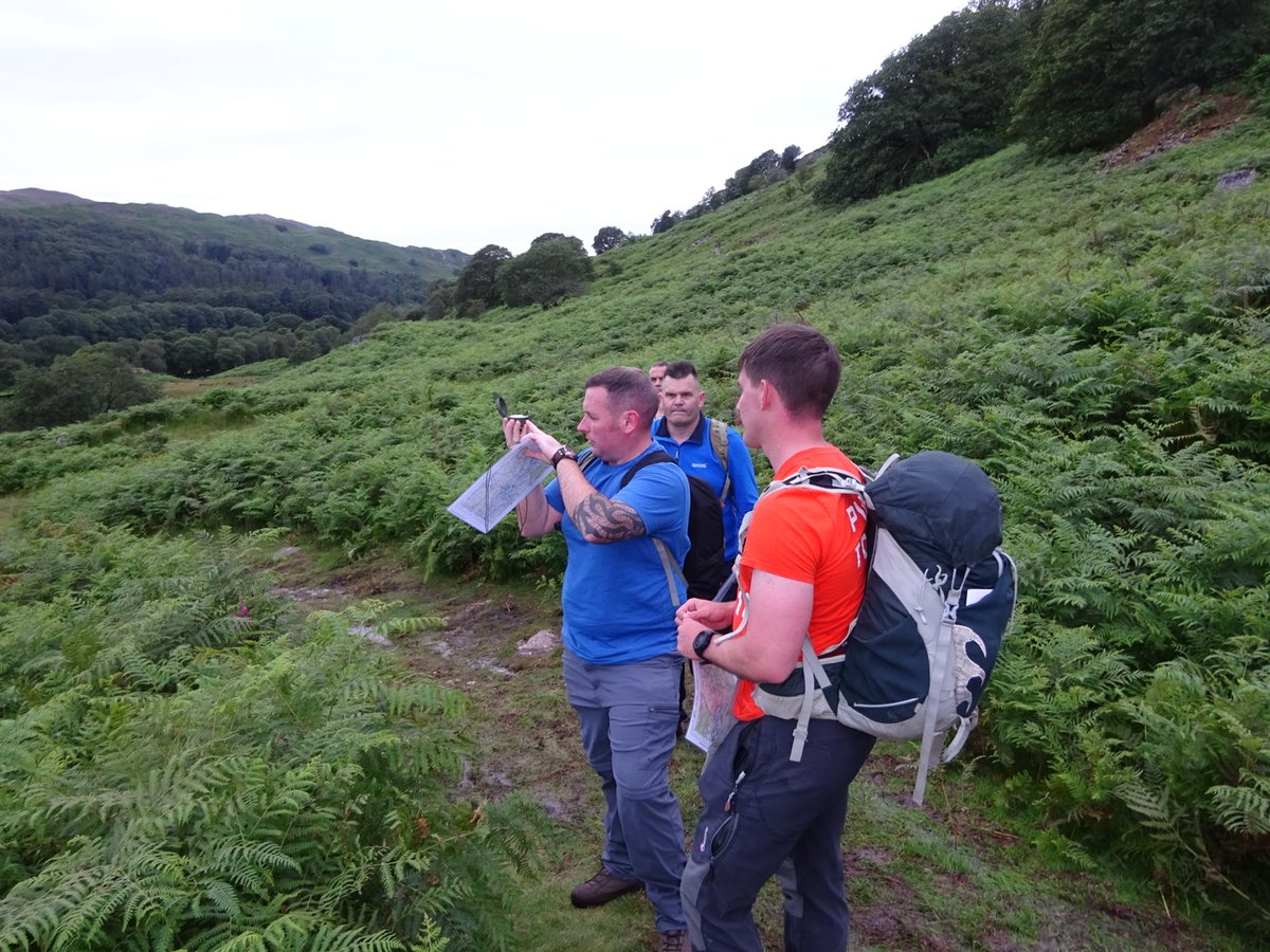 LANCS_REGT's tweet photo. 4LANCS Soldiers from C (Kohima) Coy have completed their Navigation training over the mountain terrain of West Cumbria.
The robust training inc point to point navigation and an introduction to the Prismatic Compass for the Jnr Kingsmen.

#LionsofEngland
#ArmyConfidence https://t.co/gTNCSXBtEt