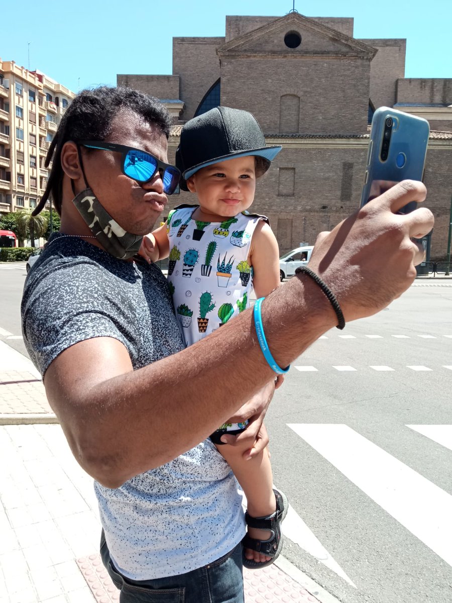 AlexisDisla1's tweet photo. Feliz Día del Padre para mi... 💙💙 #ComoGozaElNegro #MachitoManDelNegro #Smile #FelizDiaDelPadre #FelizDiaDelPadreDominicano https://t.co/GHa2ox2tcB