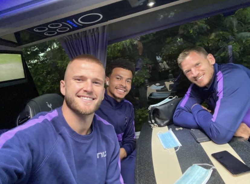 thespursweb's tweet photo. Dier, Dele and Vertonghen on their way to Selhurst Park. 🤝 https://t.co/WXHAd2pmO3