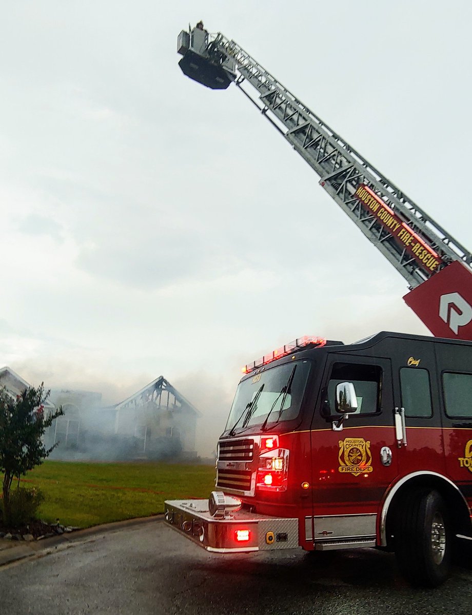 ffshifflett's tweet photo. Houston County Tower 6 at work in Bonaire 7-25-2020 #tower6 #houstoncounty #gafire #fire #Houstoncountyfire https://t.co/cpidlfZuBF