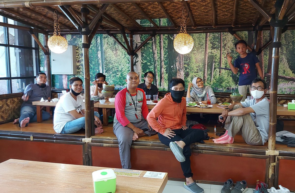 NengRider_'s tweet photo. Terimakasih telah setia bersamaku π€
#FlowerTeam #ButuhDriver https://t.co/AZuAvcLI0Z