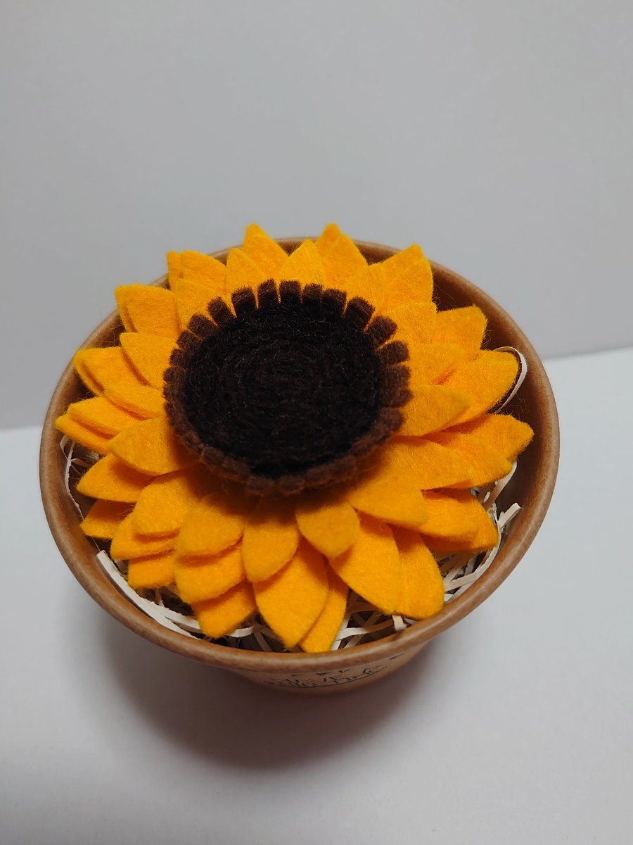 フェルトで作る花モチーフ92