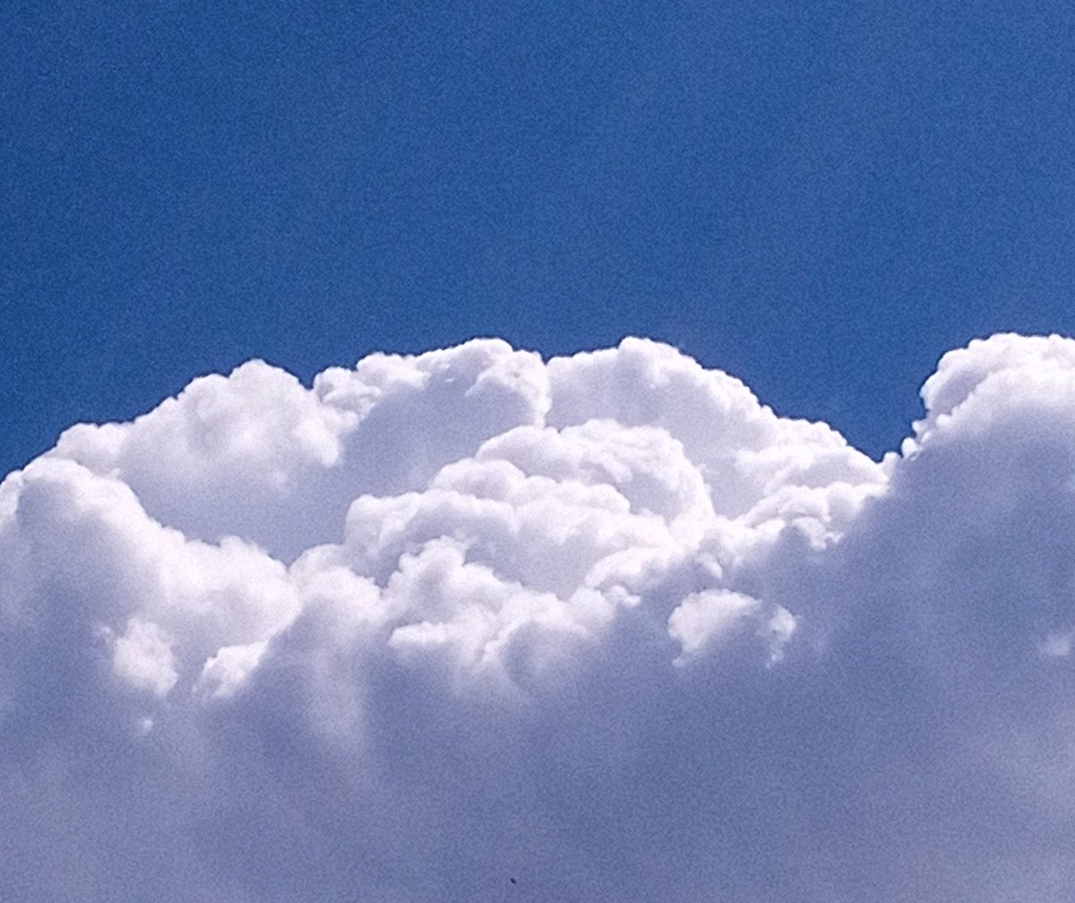 Cotton wool look alike clouds 😁
