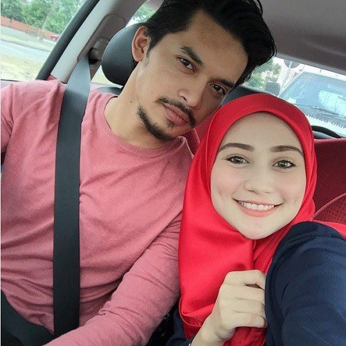 Masa tu baru wawa zainal sedar dengan apa yang dia lalukan , percakapan dia, perbuatan dia semua salah. Dan dia baru sedar yang selama ni dia takbahagia sebab dia takjaga hubungan dengan suami dia . Wawa zainal rasa dunia dia betul2 gelap time tu sebab ditinggalkan aeril