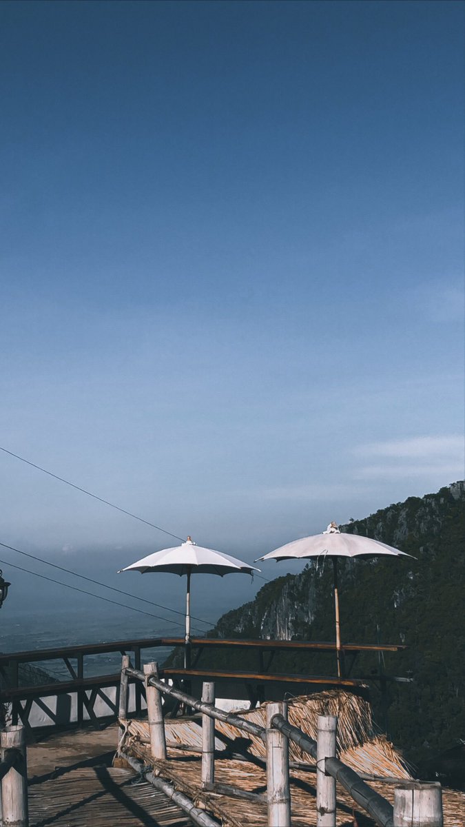 oadphattanan's tweet photo. หลื่อแม คาเฟ่
#เที่ยวกับสูงวัย #travelwithgranny #chiangraitrip #chiangrai #phahee #chiangraicafe #phaheecoffee #travelingtheworld #place #place #travelphotography #travelph #travelnow #traveltrip #photography #traveler #adventure #thailand #แล้วง่ะใครแคร์ #tectเดินเที่ยว https://t.co/vWHjbp7LTZ