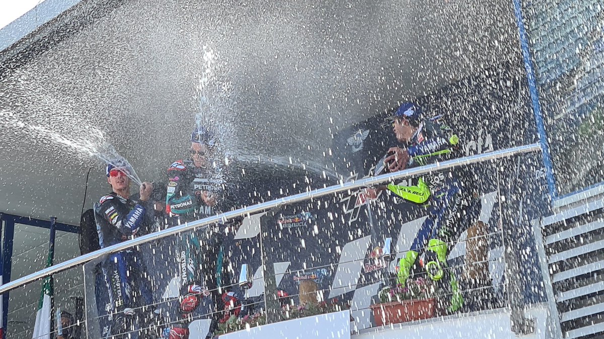 Alex__Briggs's tweet photo. My View.
P3 Jerez #2
🐐😷🛠👍

#motogp 
#wrenchracer https://t.co/yvtq1wdyM3