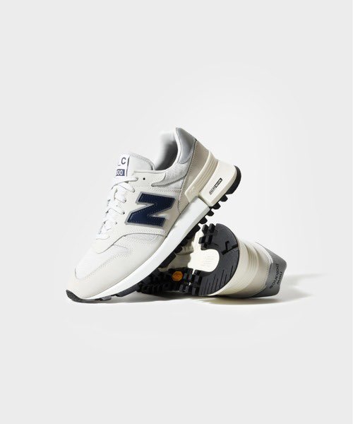 ニューバランス1300