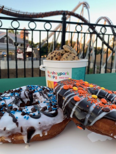 HersheyJobs's tweet photo. Be part of #Hersheypark this summer! Join the food &amp; beverage team, https://t.co/6fHgFOENVe. Now #hiring team members 16+ #HersheyJobs https://t.co/S2sDQGP2dg