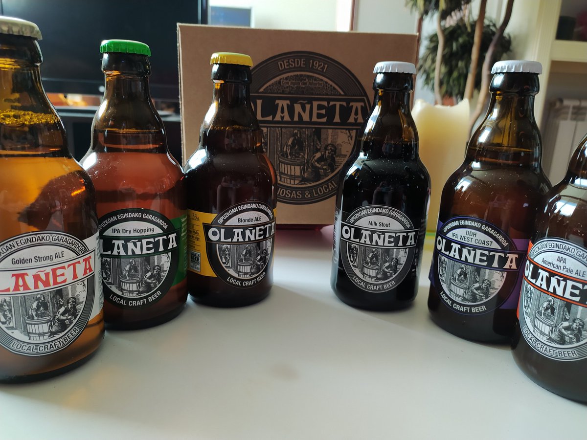 Ya están aquí..Mila esker <a href="/11metrosTV/">#11metros</a> ta <a href="/olaneta/">O</a>  ..
Gora Real!!! 💙💙💙